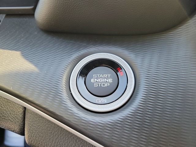 Used 2023 Jeep Grand Cherokee Altitude AWD/4WD image 14
