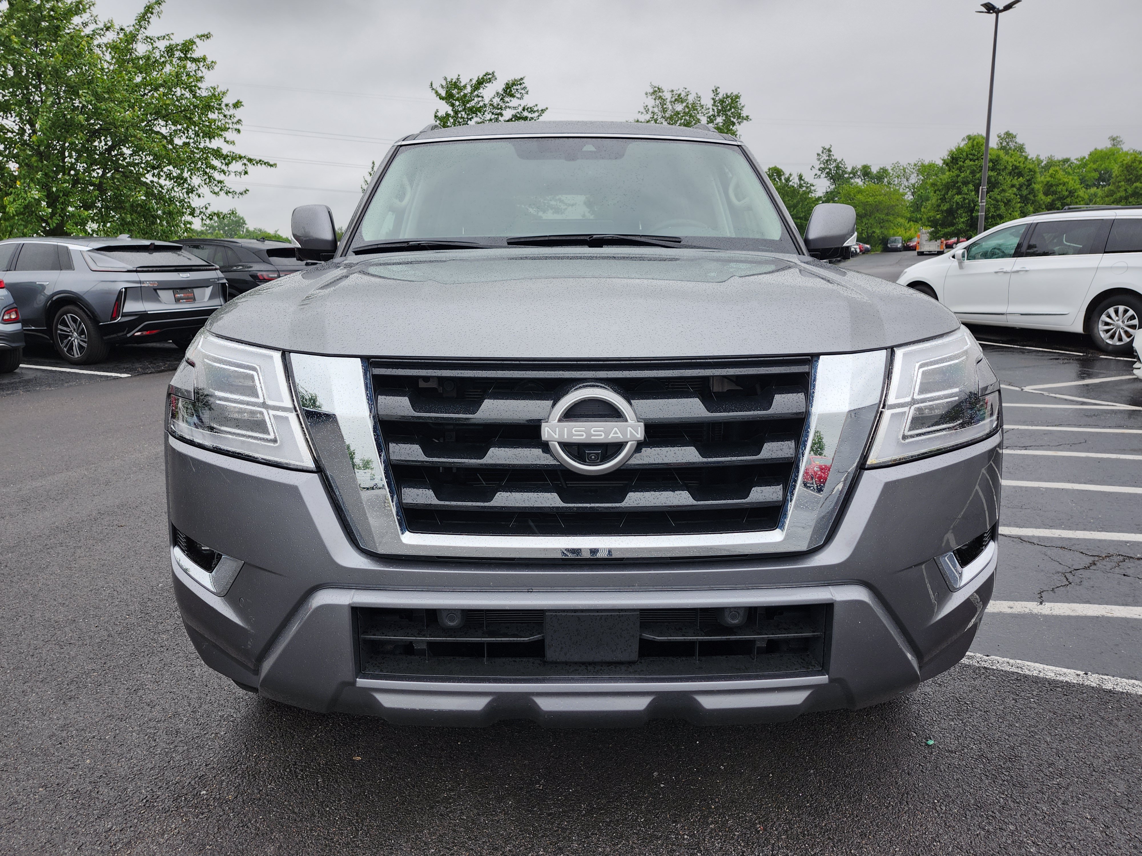 Used 2023 Nissan Armada SL w/ Captain's Chairs Package AWD/4WD image 15