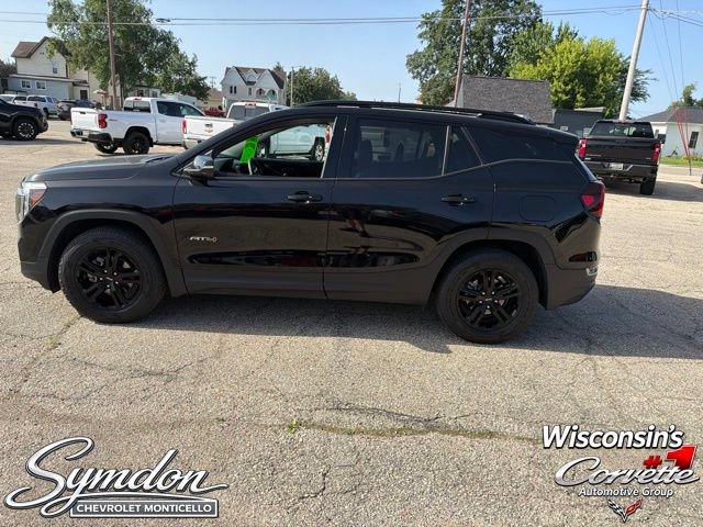 Used 2023 GMC Terrain AT4 w/ Infotainment Package II AWD/4WD image 7