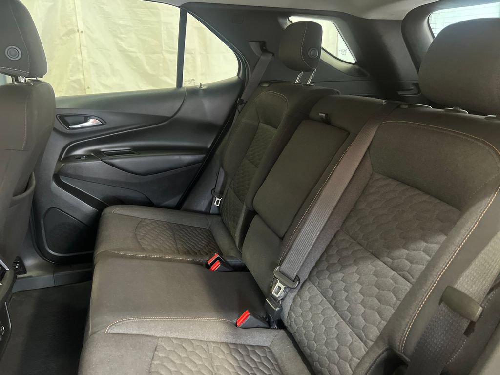 Used 2019 Chevrolet Equinox LT w/ Sun & Navigation Package AWD/4WD image 37