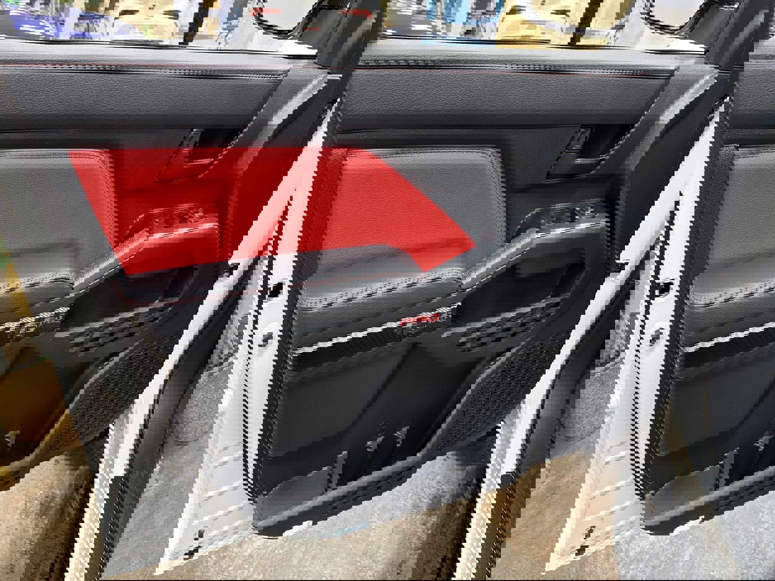 Used 2025 Toyota Tacoma TRD Pro image 28