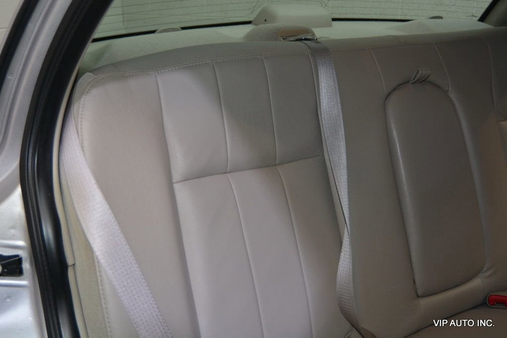 Used 2009 Mercury Grand Marquis LS image 24
