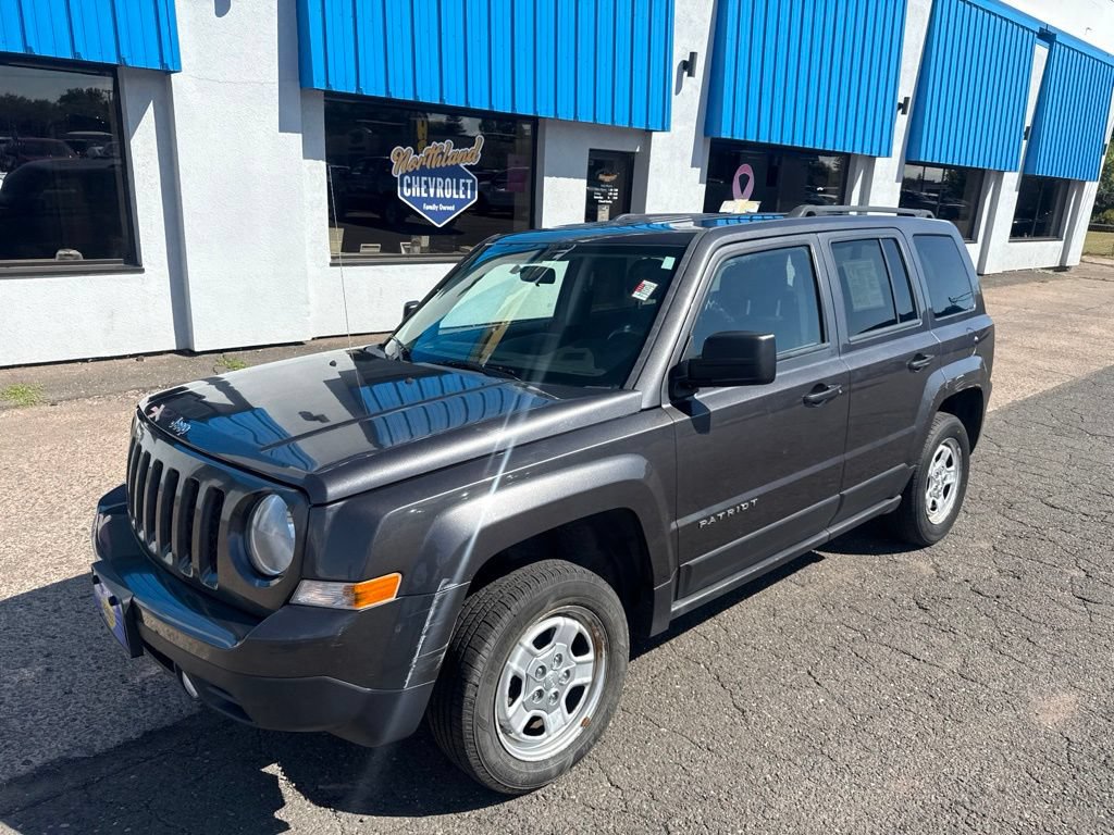 Used 2014 Jeep Patriot Sport w/ Power Value Group AWD/4WD image 2