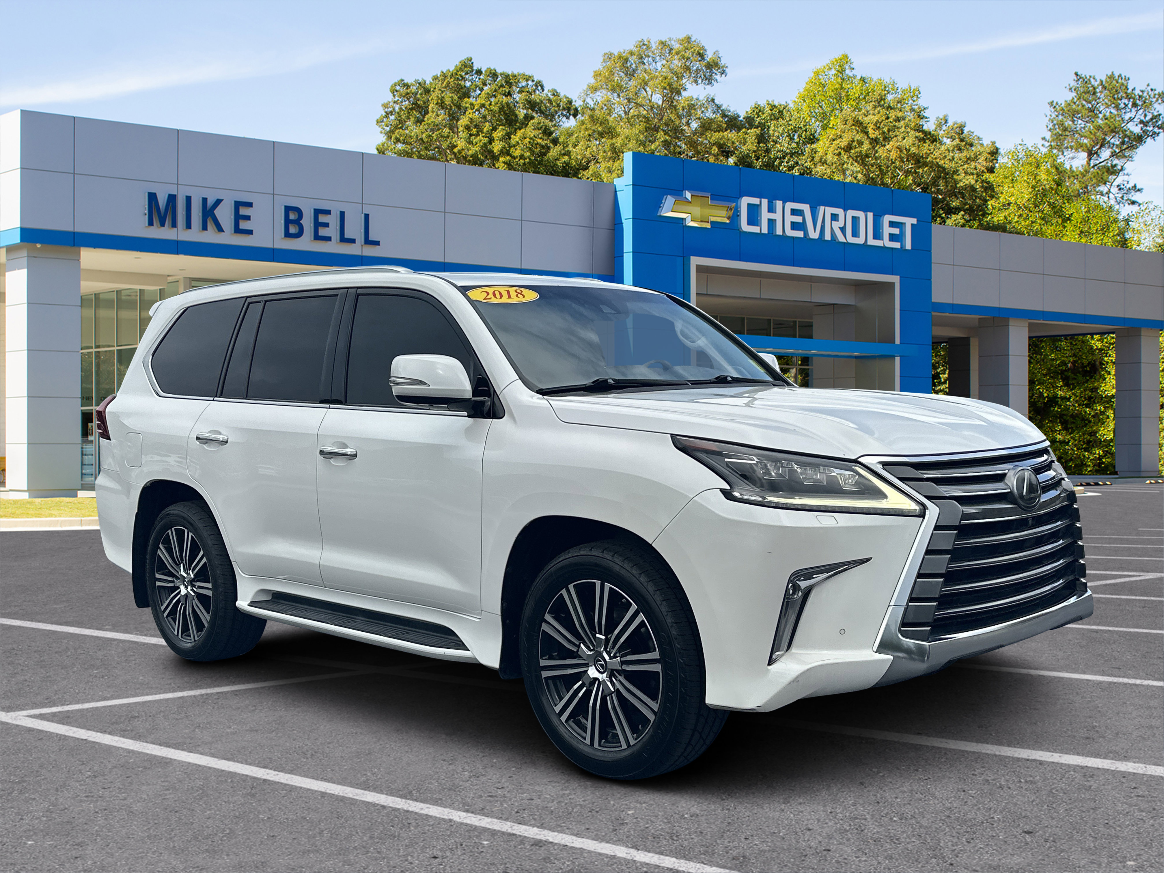 Used 2018 Lexus LX 570 4WD w/ Luxury Package image 1