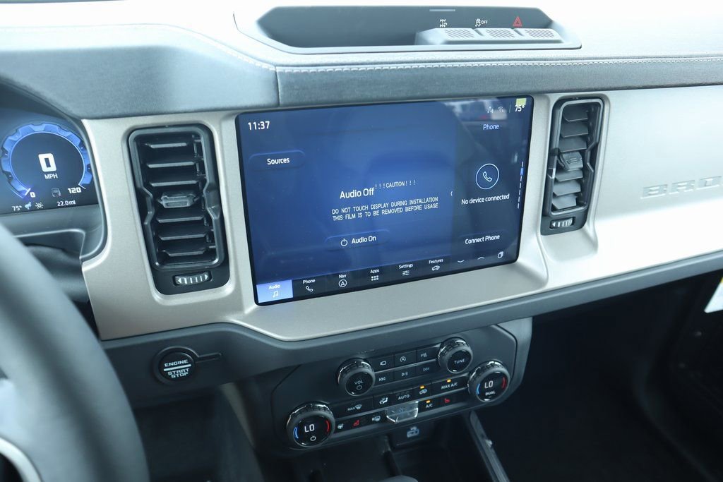 New 2025 Ford Bronco Outer Banks image 7