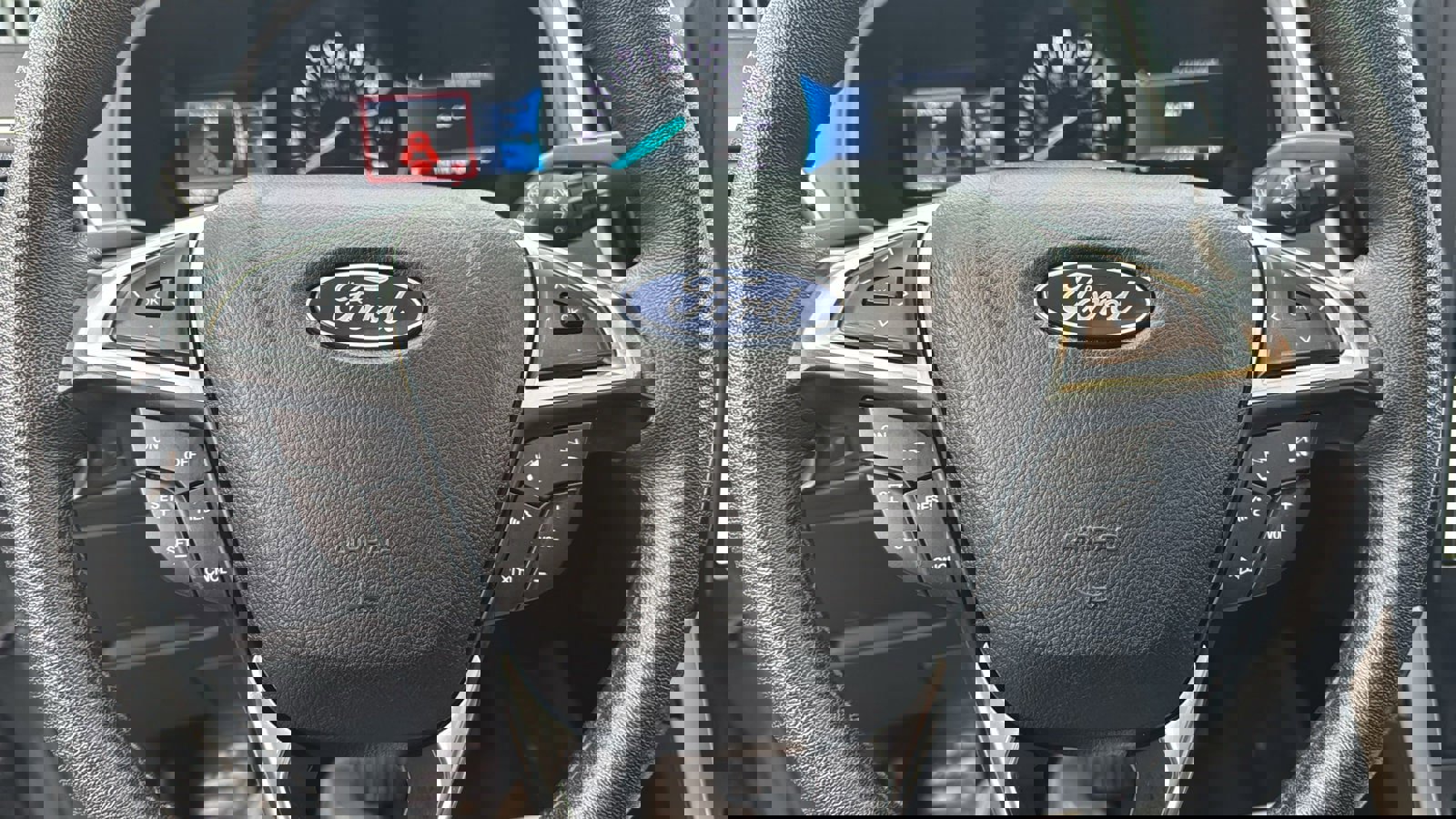 Used 2022 Ford Edge SEL w/ Convenience Package image 14