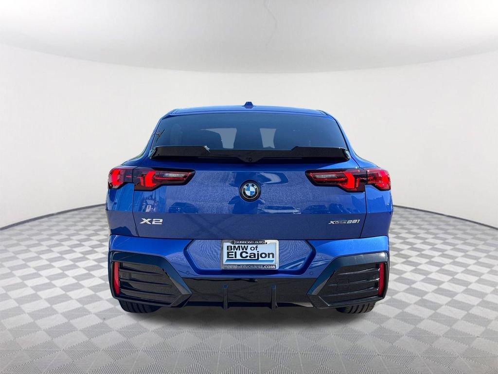 New 2026 BMW X2 xDrive28i w/ Technology Package AWD/4WD image 5