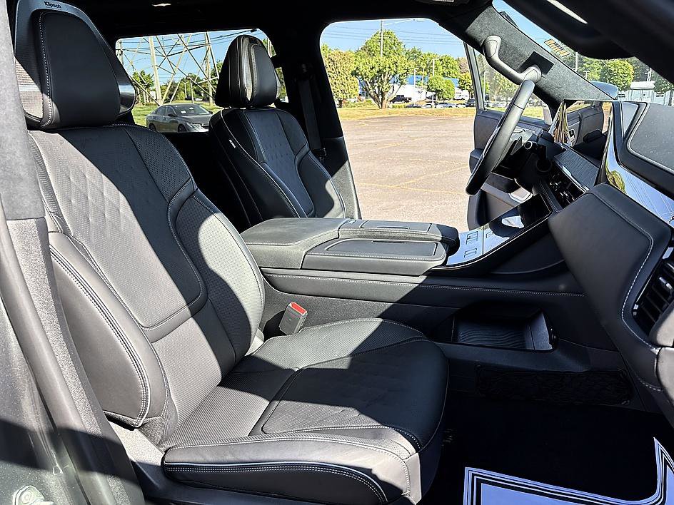 Used 2026 INFINITI QX80 Autograph w/ Premium Cargo Package AWD/4WD image 26