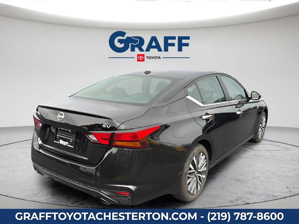 Used 2024 Nissan Altima 2.5 SV w/ SV Premium Package FWD image 8