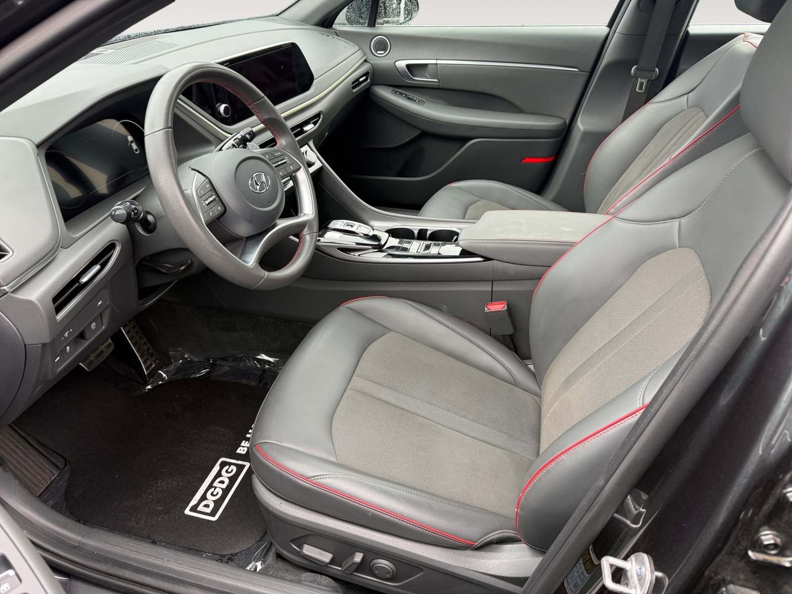 Certified 2023 Hyundai Sonata SEL Plus w/ Cargo Package FWD image 10