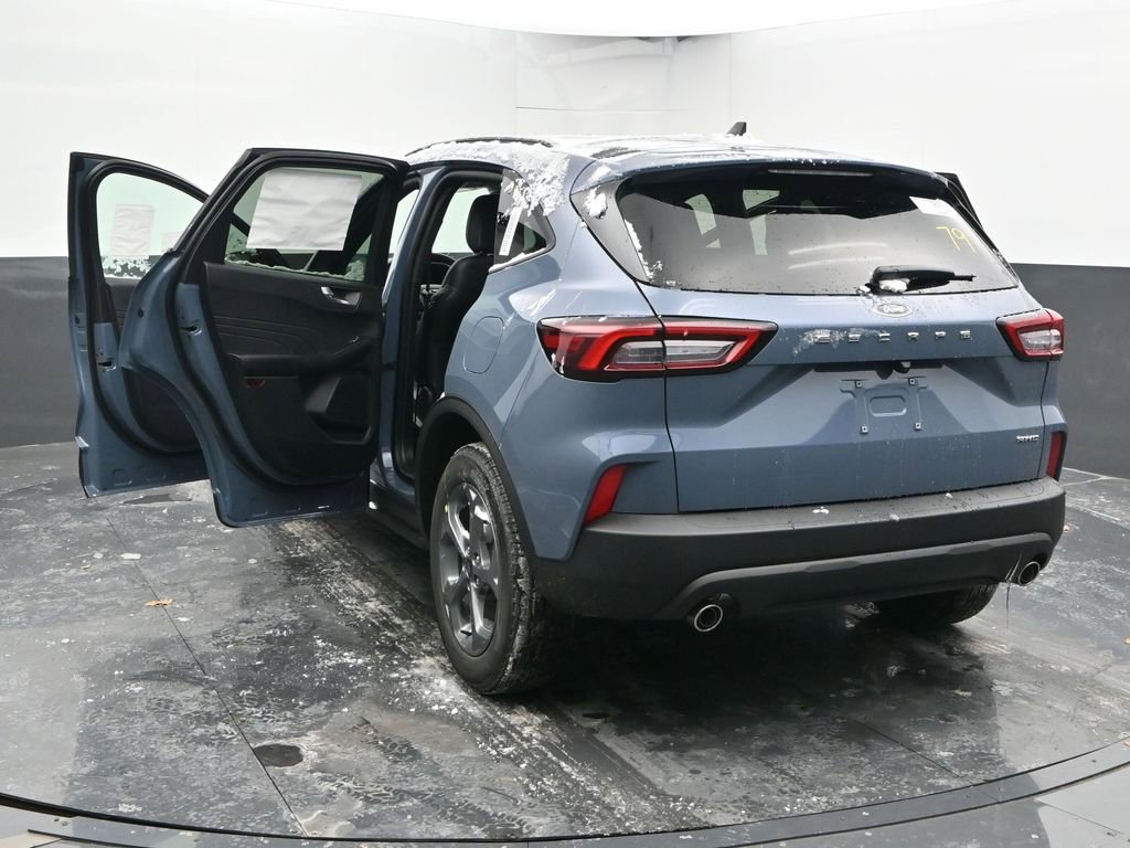 New 2026 Ford Escape ST-Line w/ Cold Weather Package image 53