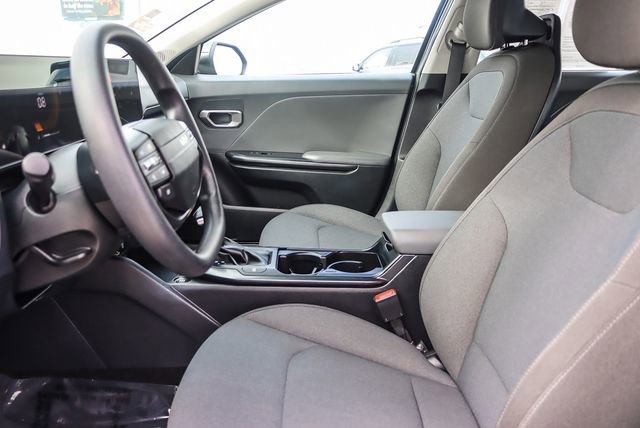Used 2025 Kia K4 LXS image 20