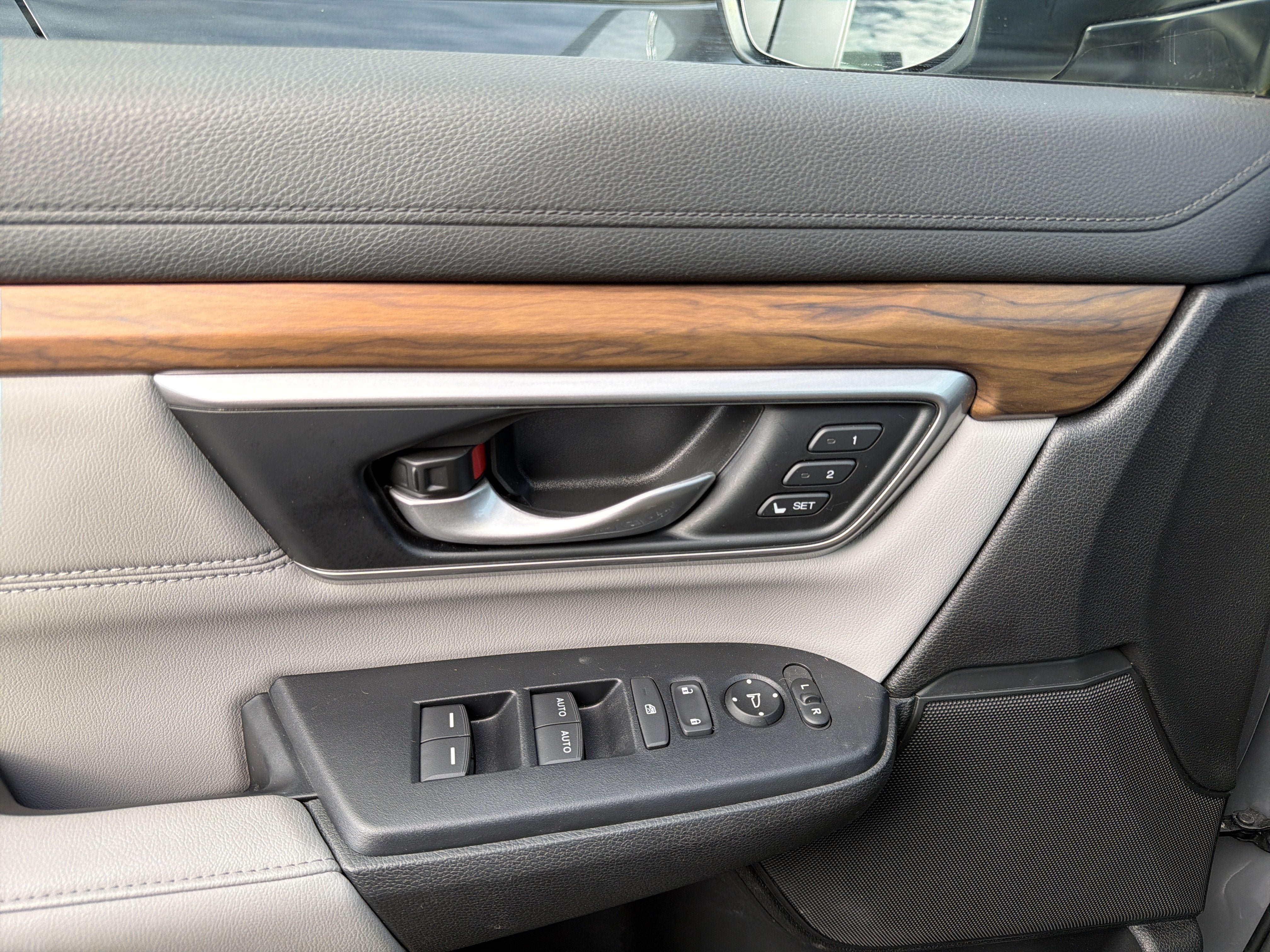 Used 2022 Honda CR-V EX-L image 15