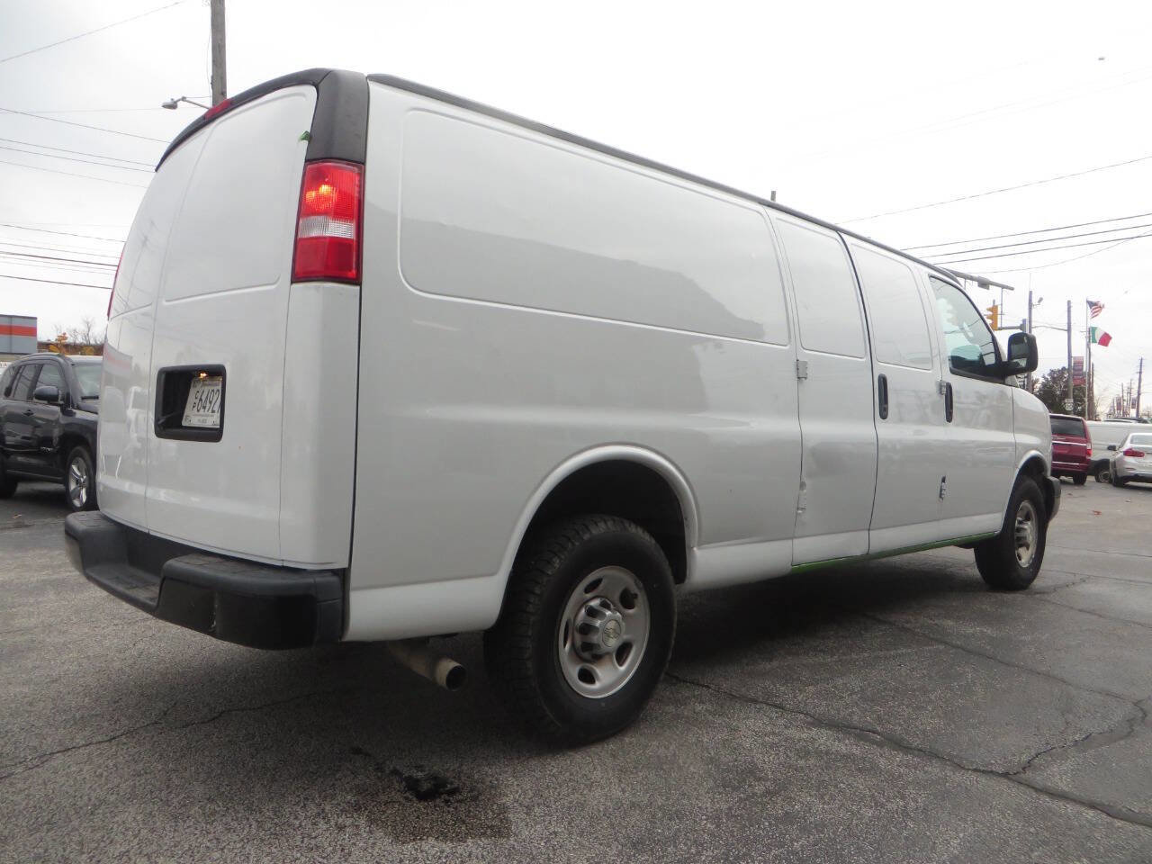 Used 2021 Chevrolet Express 2500 Extended w/ Driver Convenience Package image 22