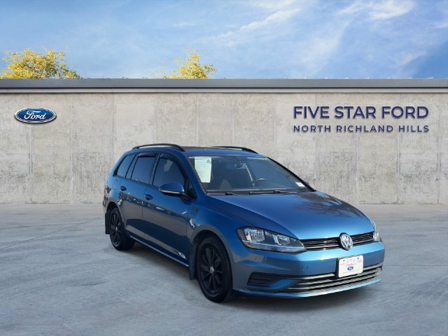 Used 2019 Volkswagen Golf S FWD image 2