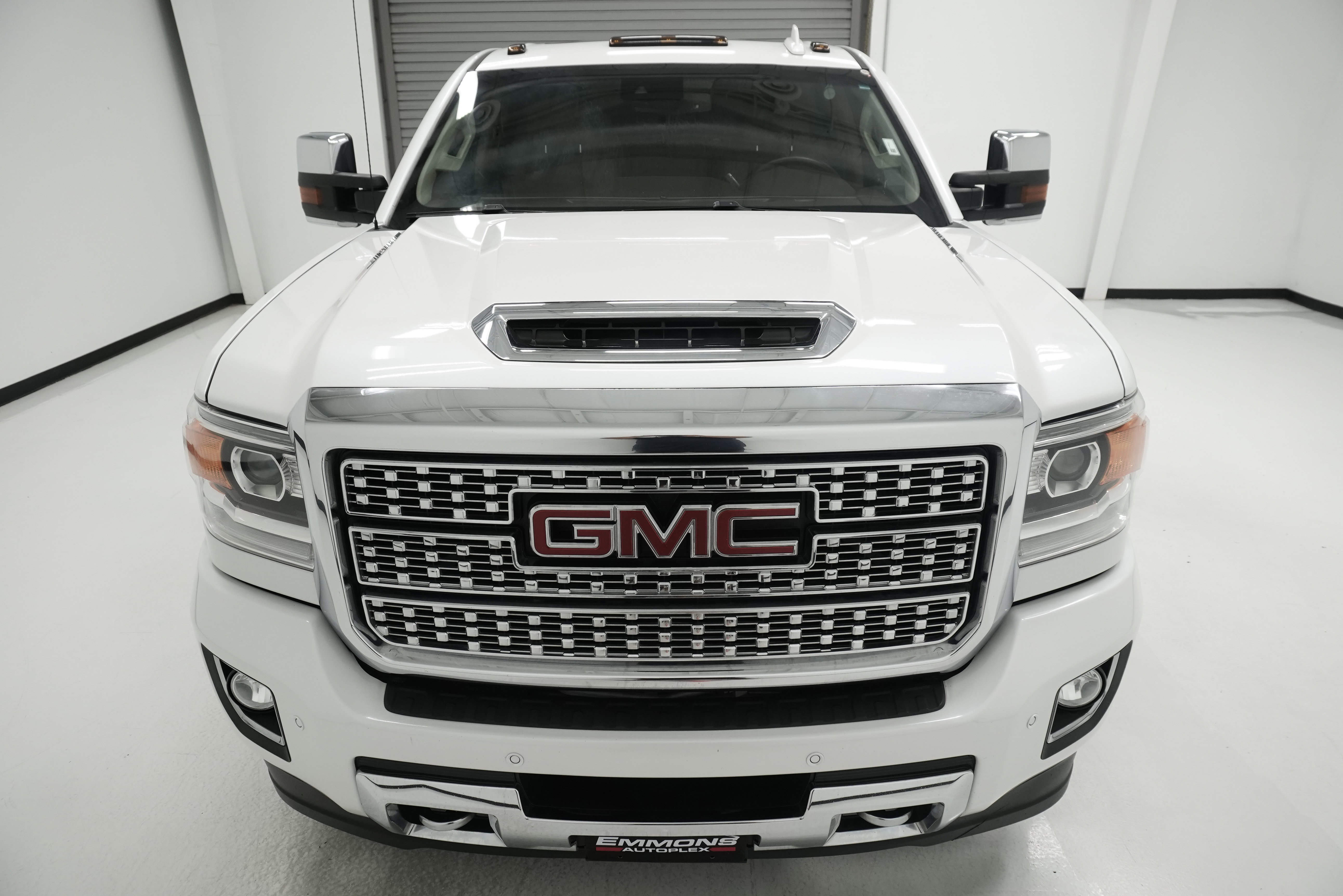 Used 2019 GMC Sierra 3500 Denali w/ Duramax Plus Package image 2