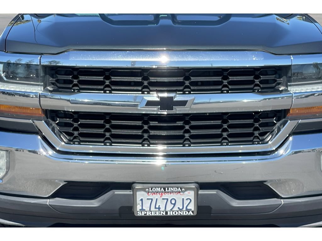 Used 2018 Chevrolet Silverado 1500 LT w/ All Star Edition RWD image 13