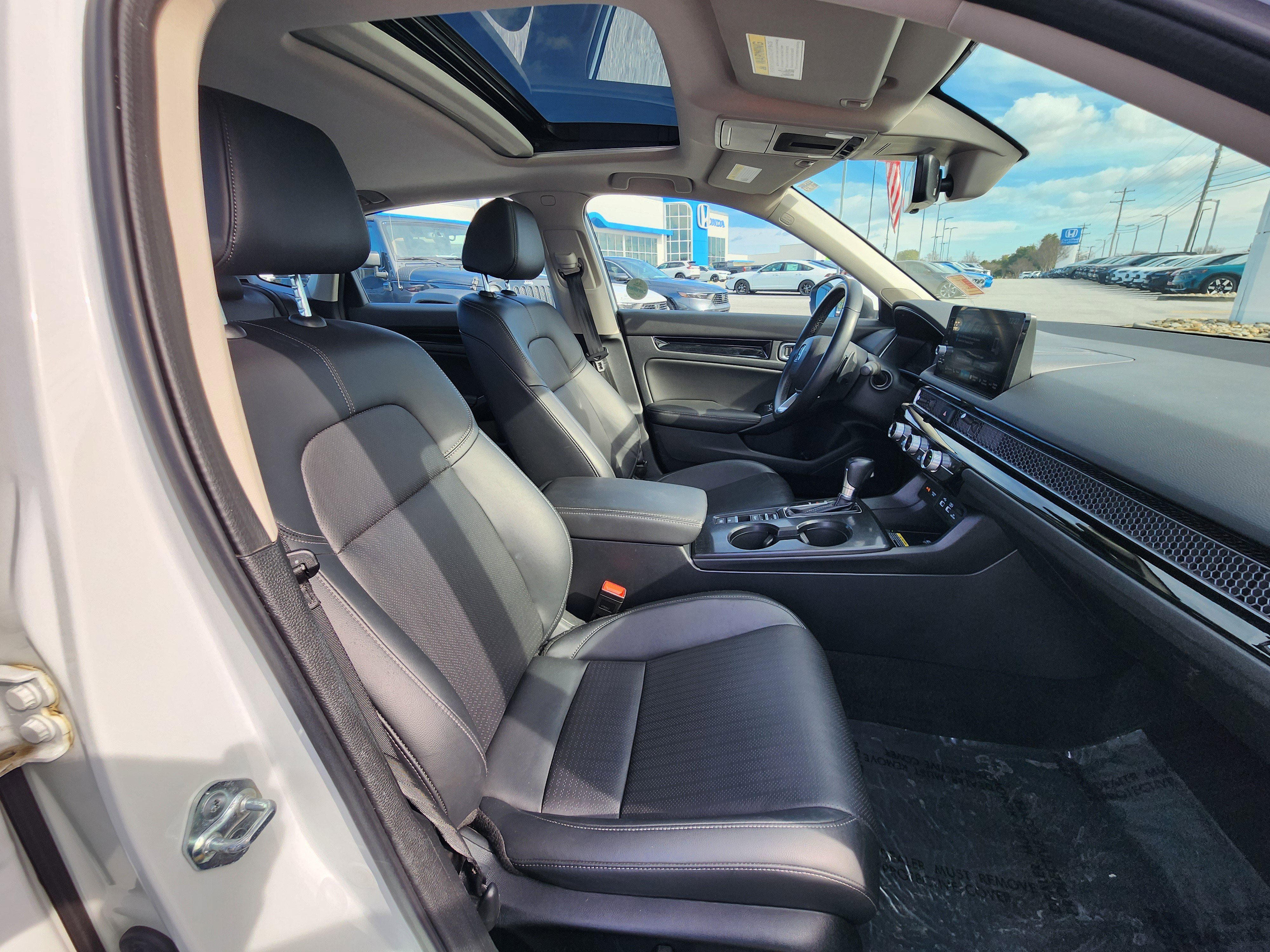 Certified 2023 Honda Civic Touring image 12