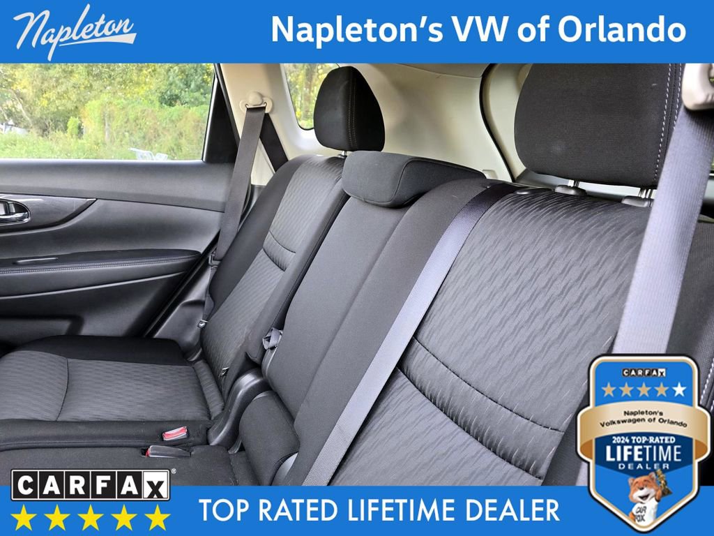 Used 2020 Nissan Rogue SV image 29