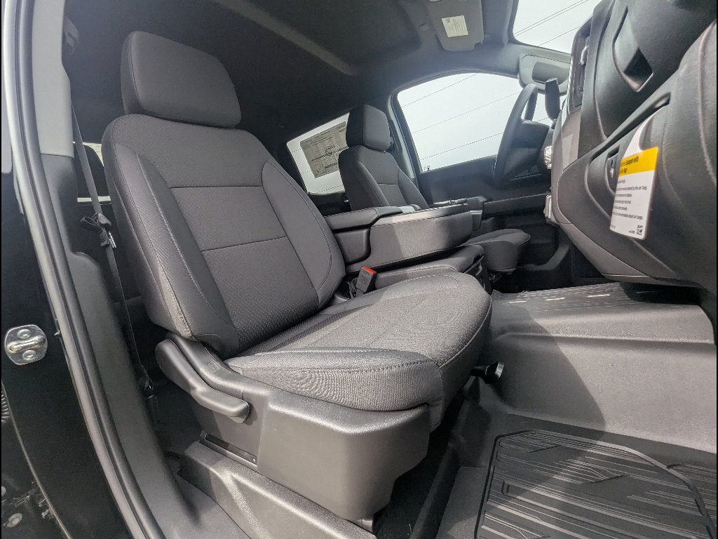 New 2026 GMC Sierra 1500 Pro w/ Graphite Edition AWD/4WD image 17
