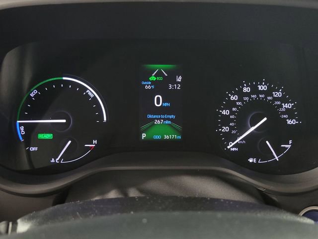 Used 2022 Toyota Sienna XSE image 22