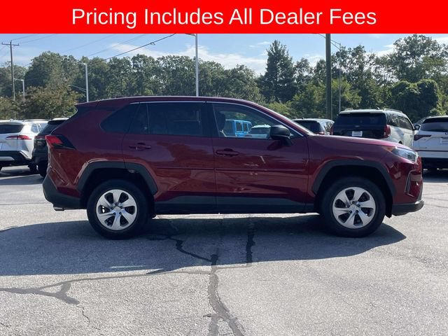 Used 2022 Toyota RAV4 LE FWD image 6