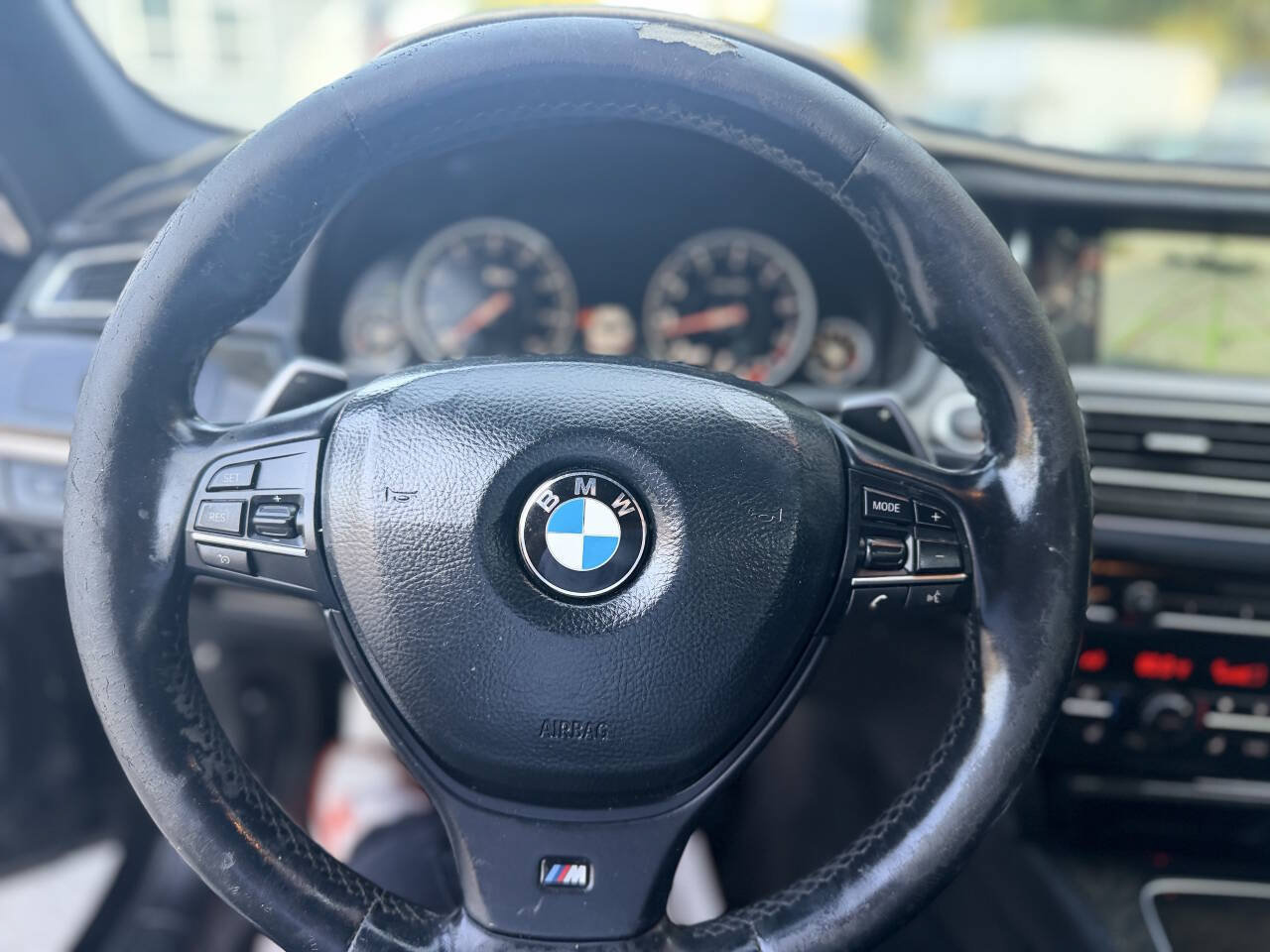 Used 2014 BMW 750Li RWD image 13