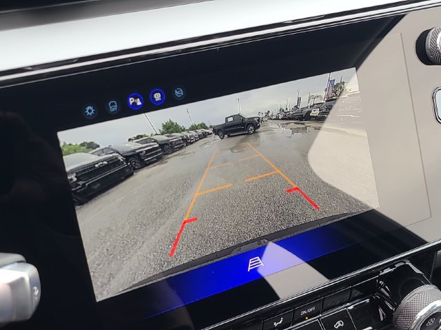 New 2027 Chevrolet Bolt LT FWD image 29