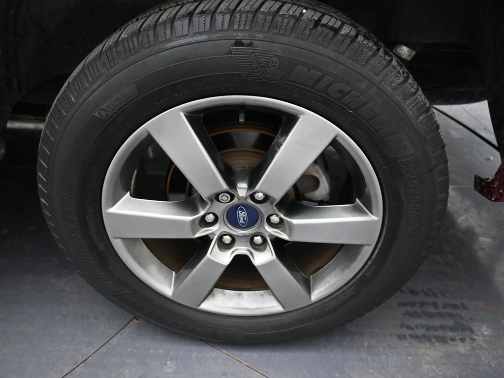 Used 2016 Ford F150 XLT w/ Equipment Group 302A Luxury RWD image 34