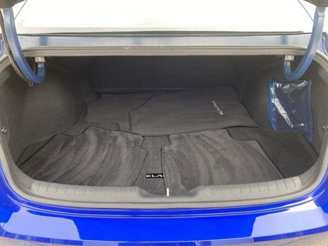 Used 2023 Hyundai Elantra SEL w/ Convenience Package FWD image 5