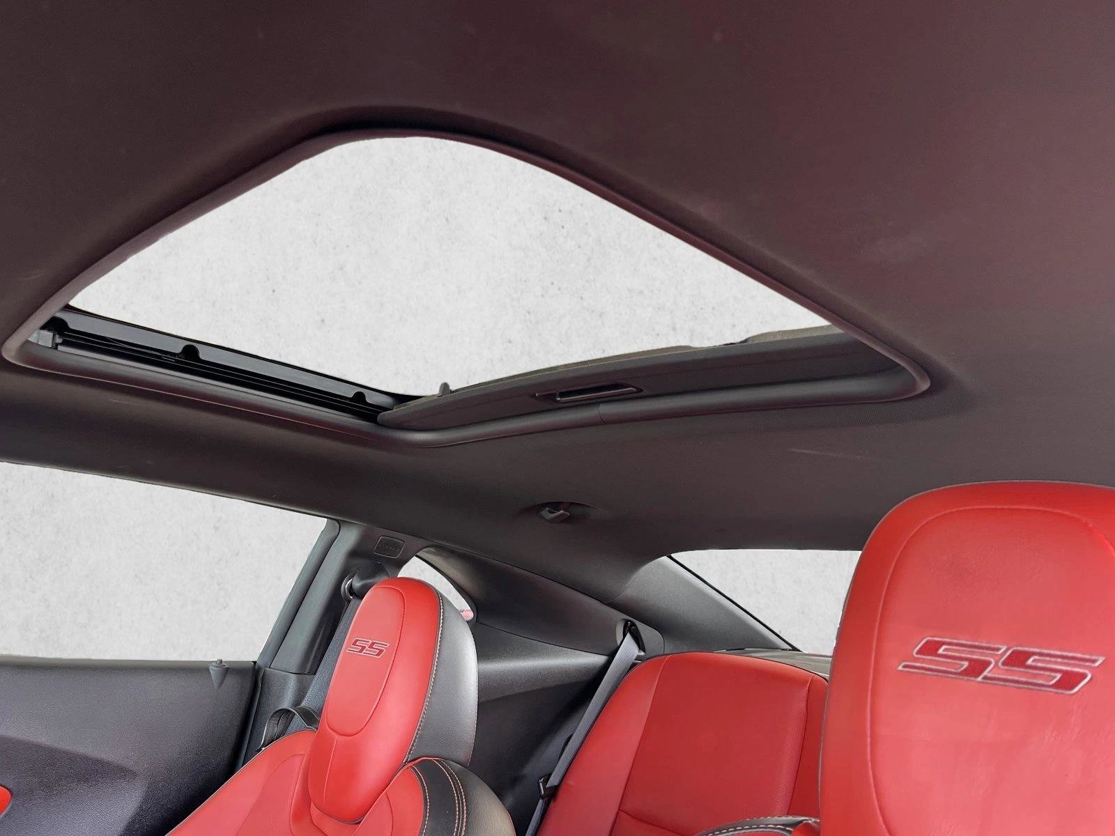 Used 2011 Chevrolet Camaro SS w/ RS Package RWD image 12