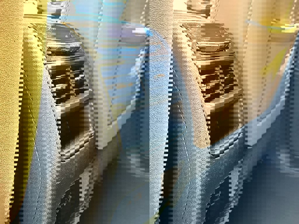 Used 2021 Cadillac XT5 Premium Luxury w/ Platinum Package image 32