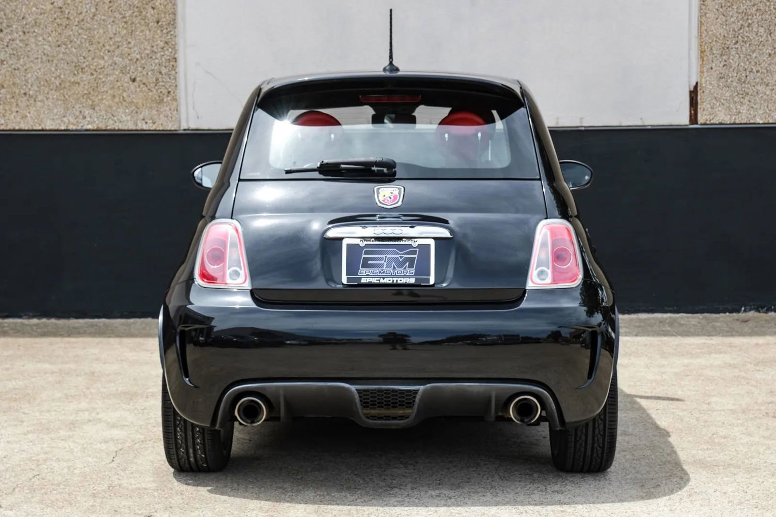 Used 2013 FIAT 500 Abarth w/ Comfort/Convenience Group FWD image 11