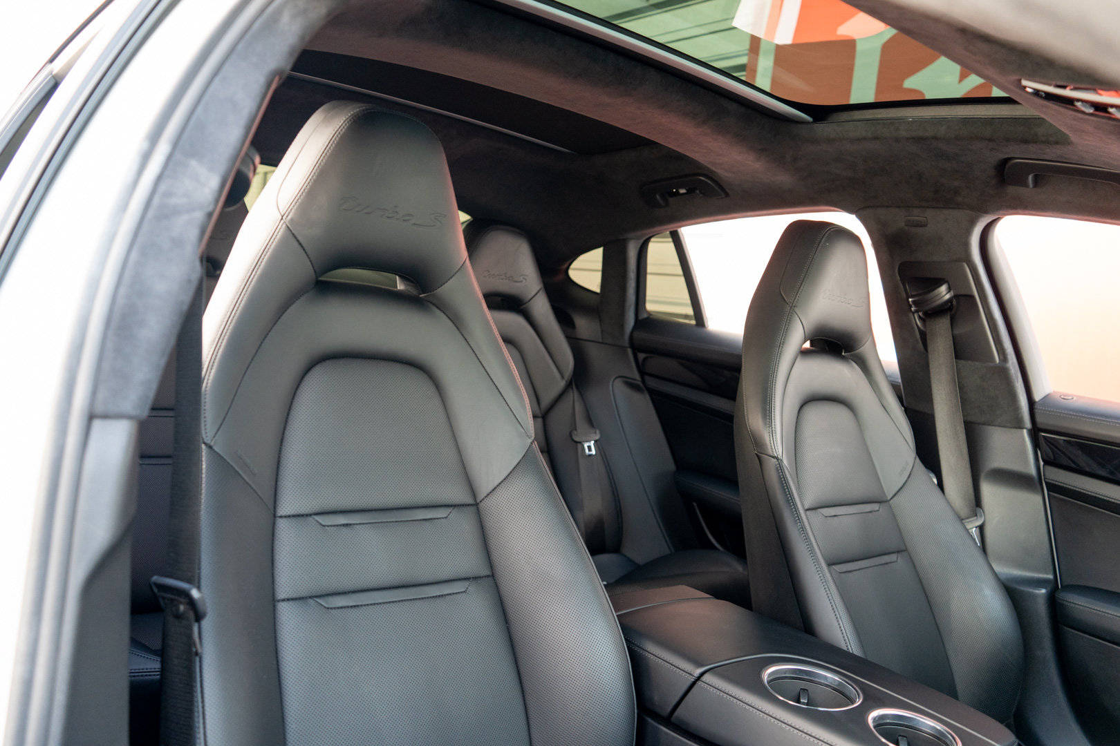 Used 2018 Porsche Panamera Turbo S AWD/4WD image 32