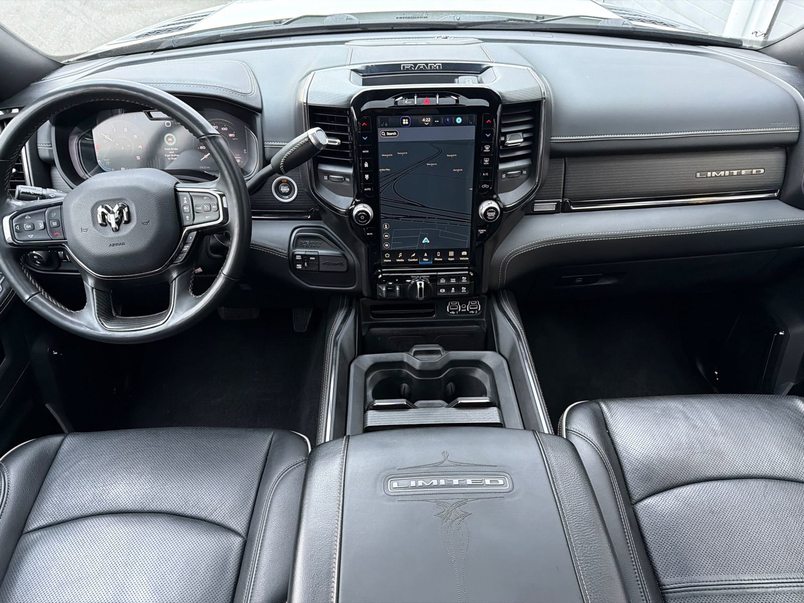 Used 2024 RAM 3500 Limited image 23