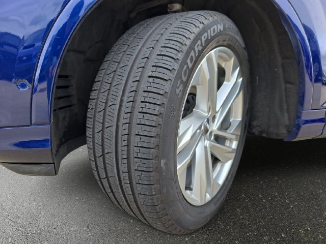 Used 2020 Audi Q7 3.0T Premium Plus AWD/4WD image 37