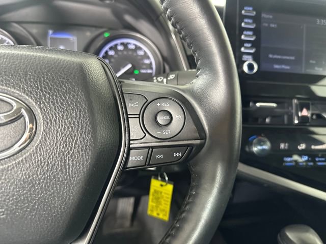 Used 2024 Toyota Camry SE image 16