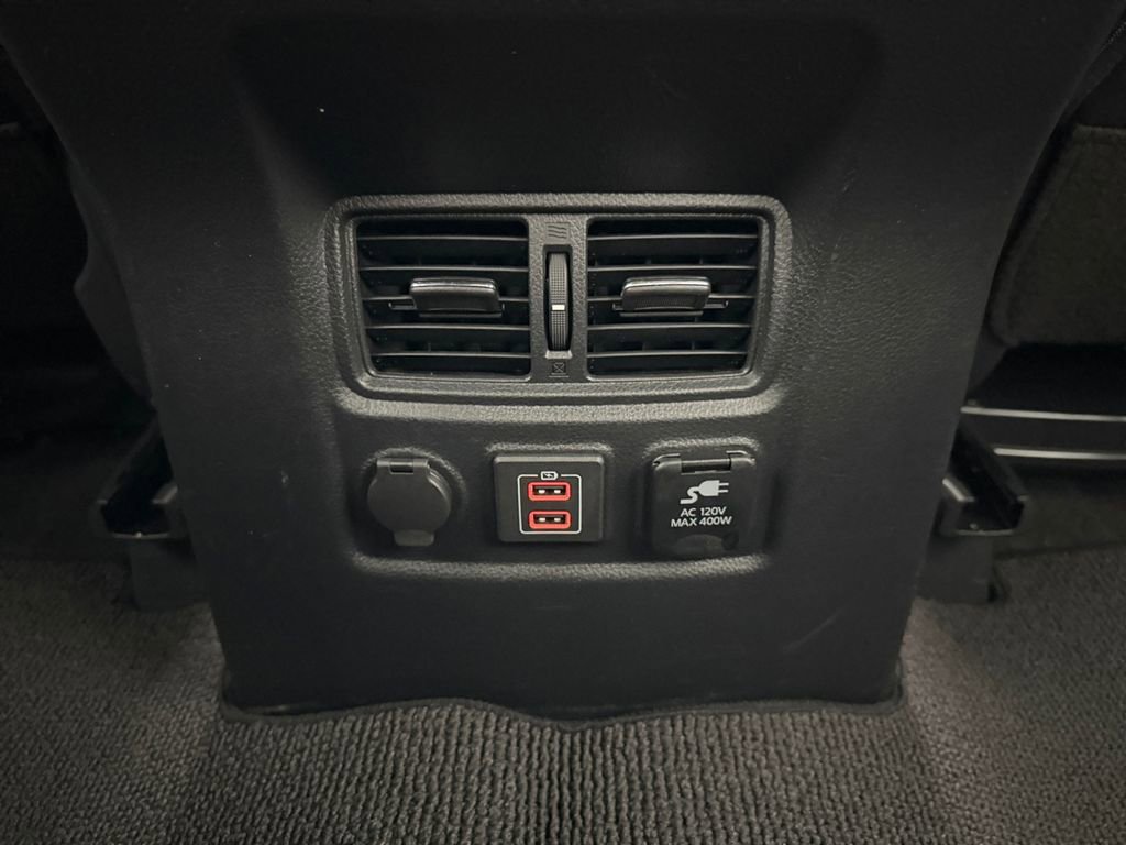 Used 2024 Nissan Titan PRO-4X w/ Pro-4x Utility Package image 30