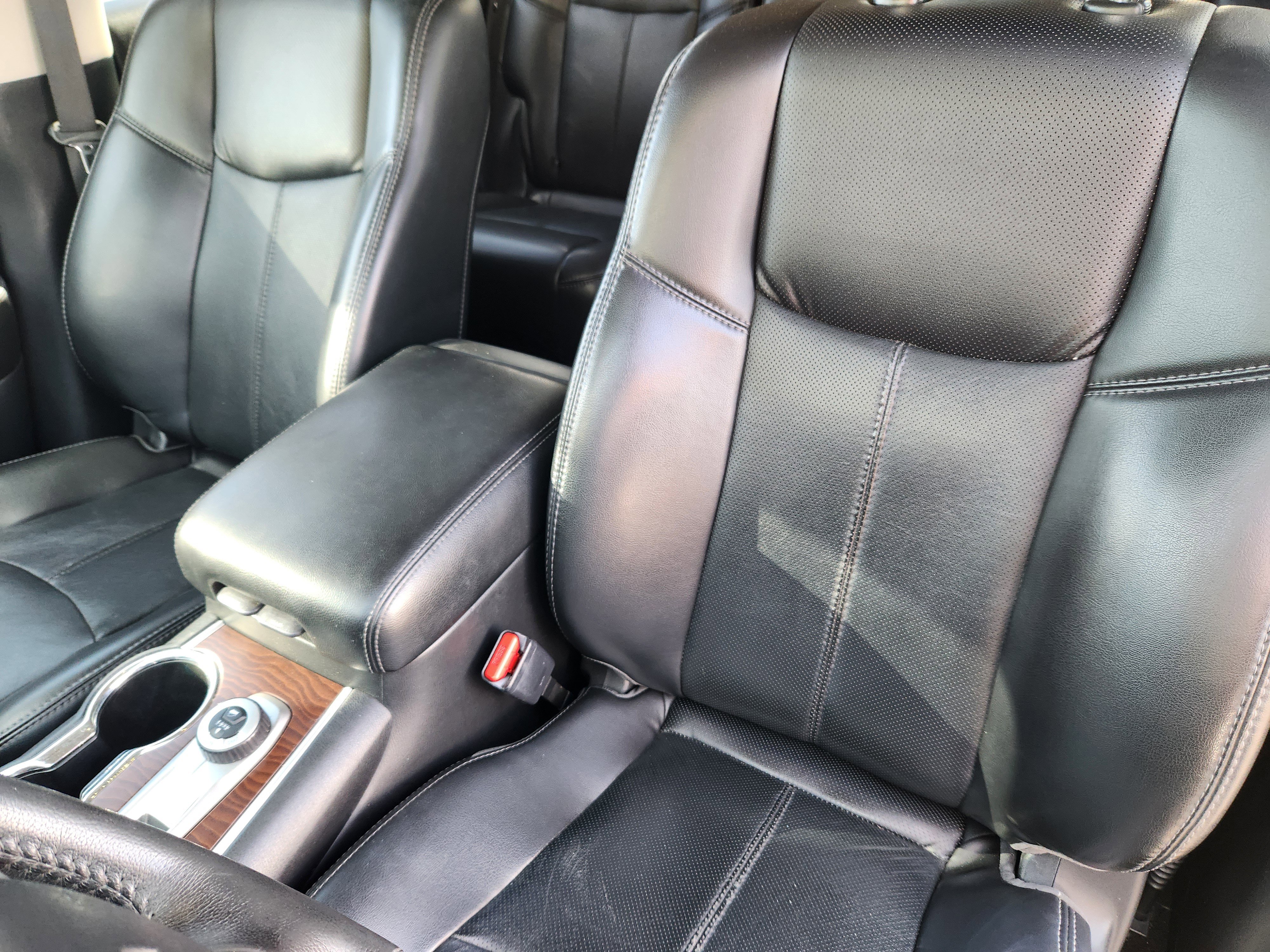 Used 2017 Nissan Pathfinder Platinum image 15