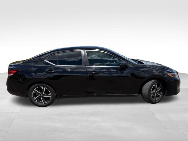 Certified 2024 Nissan Sentra SV FWD image 9