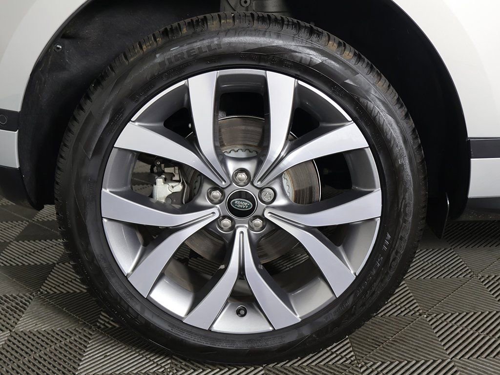 Used 2022 Land Rover Range Rover Evoque SE image 22