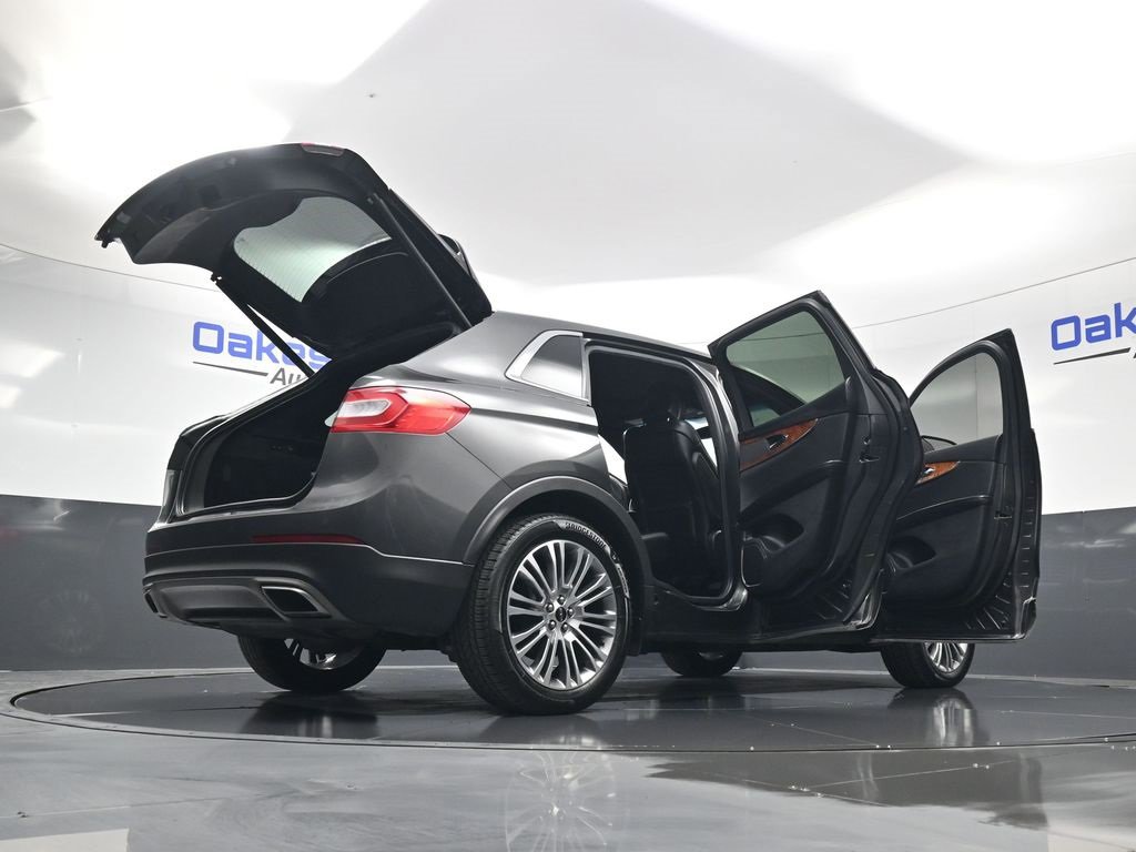 Used 2018 Lincoln MKX Reserve image 61