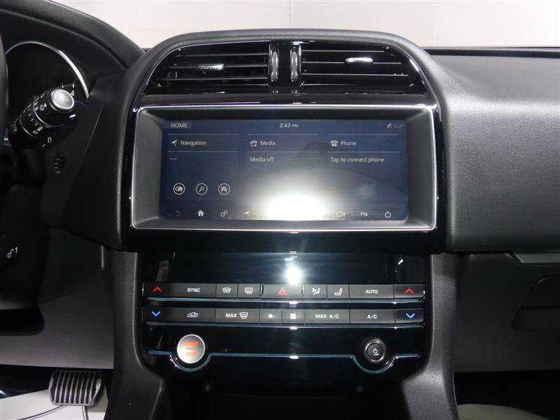 Used 2019 Jaguar F-PACE Premium AWD/4WD image 40
