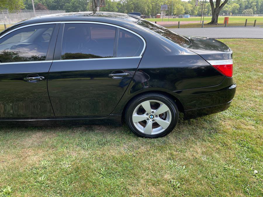 Used 2008 BMW 528xi Sedan AWD/4WD image 23