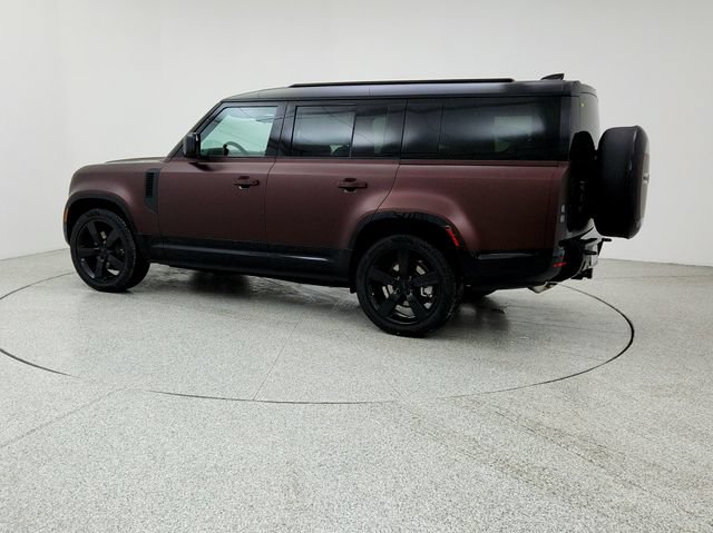 New 2026 Land Rover Defender 130 X-Dynamic SE AWD/4WD image 7