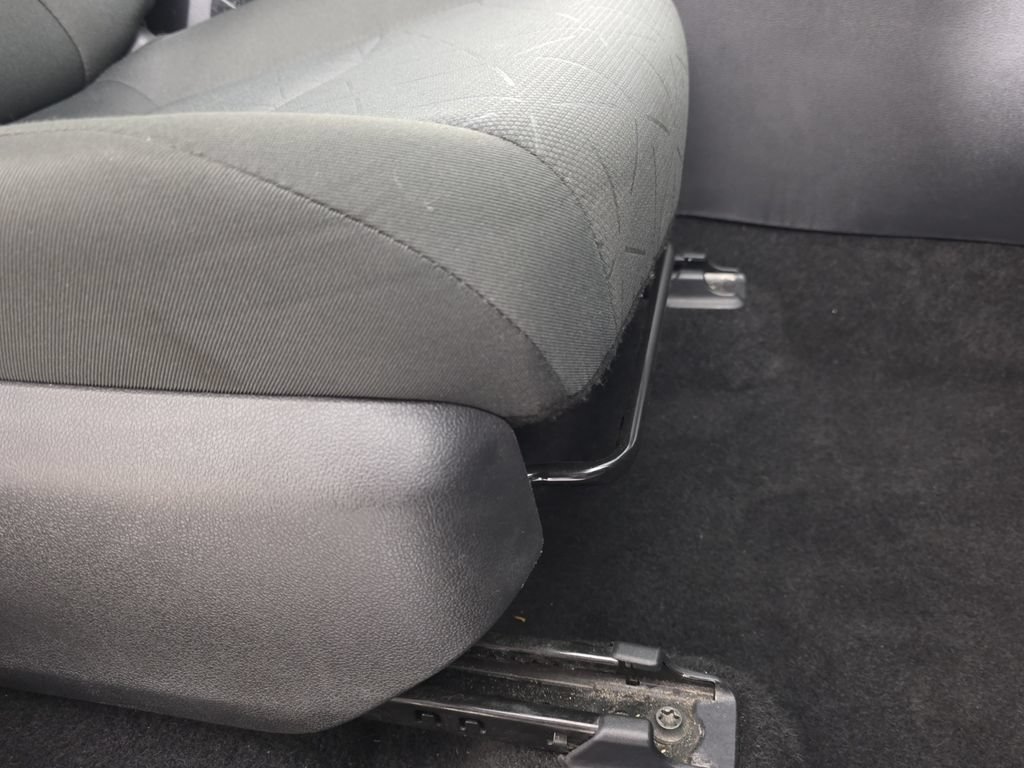 Used 2024 Toyota RAV4 XLE AWD/4WD image 30