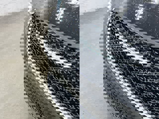 Used 2025 Chrysler Pacifica Select image 30