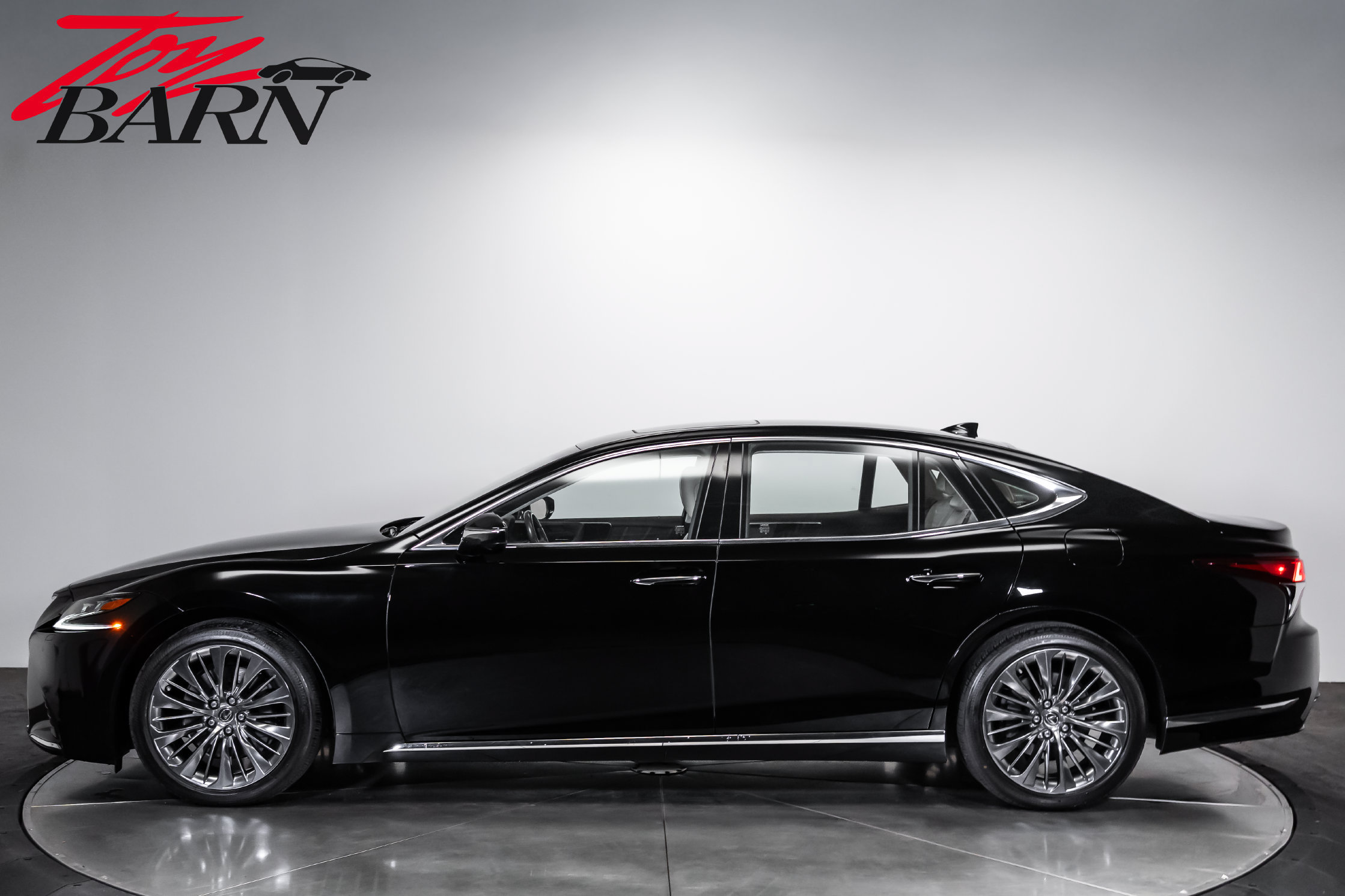 Used 2018 Lexus LS 500 AWD w/ Interior Upgrade Package image 2