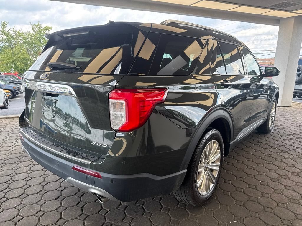Used 2024 Ford Explorer Limited w/ Equipment Group 301A AWD/4WD image 6