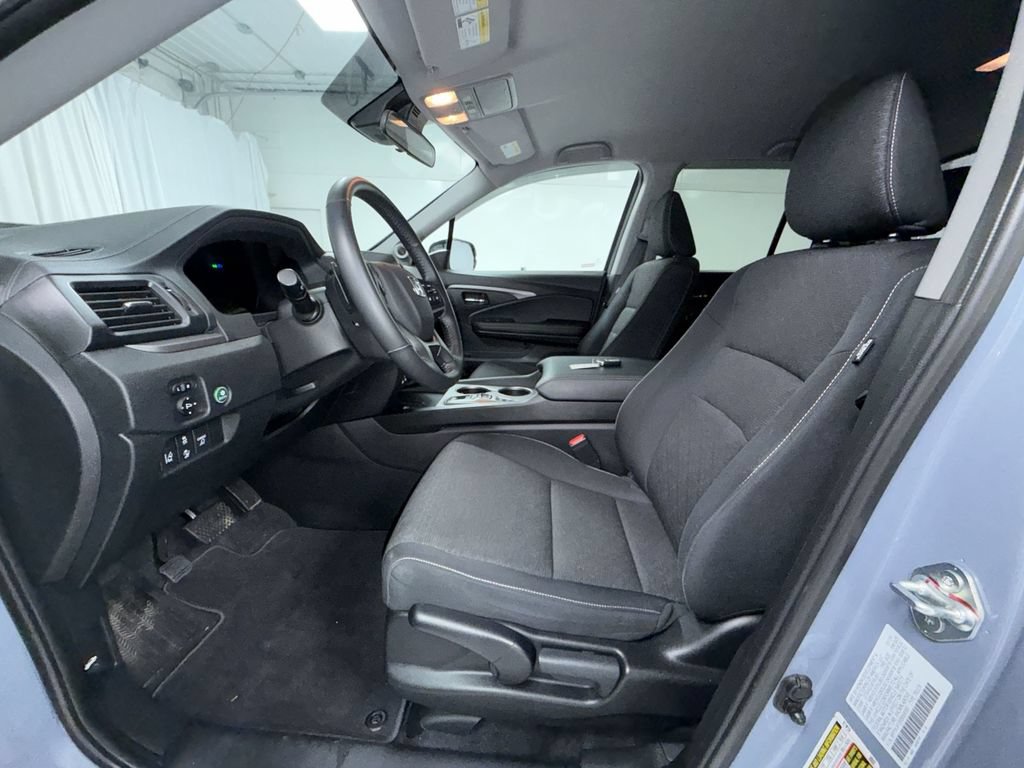 Used 2024 Honda Ridgeline Sport image 12